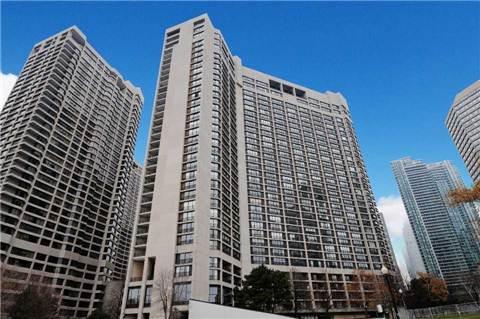 1822 - 33 Harbour Sq, Condo with 1 bedrooms, 1 bathrooms and 1 parking in Toronto ON | Image 1
