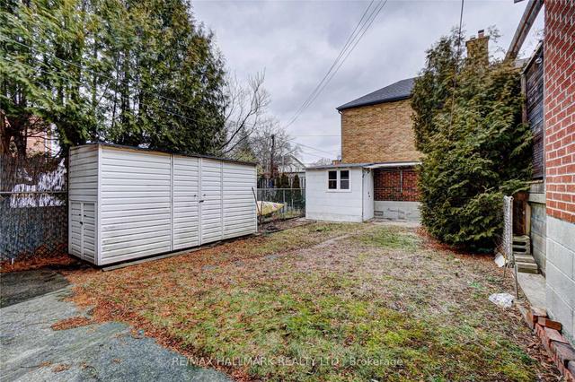 198 Woodville Ave, House semidetached with 3 bedrooms, 2 bathrooms and 2 parking in Toronto ON | Image 32