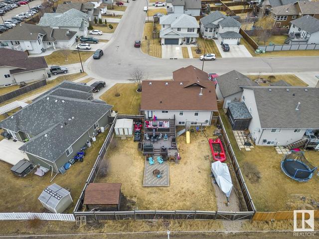 214 23 St, House detached with 4 bedrooms, 3 bathrooms and null parking in Cold Lake AB | Image 39