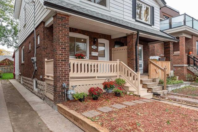 321 Monarch Park Ave, House semidetached with 3 bedrooms, 3 bathrooms and 0 parking in Toronto ON | Image 12