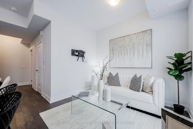 236 - 9580 Islington Ave, Townhouse with 2 bedrooms, 3 bathrooms and 1 parking in Vaughan ON | Image 8