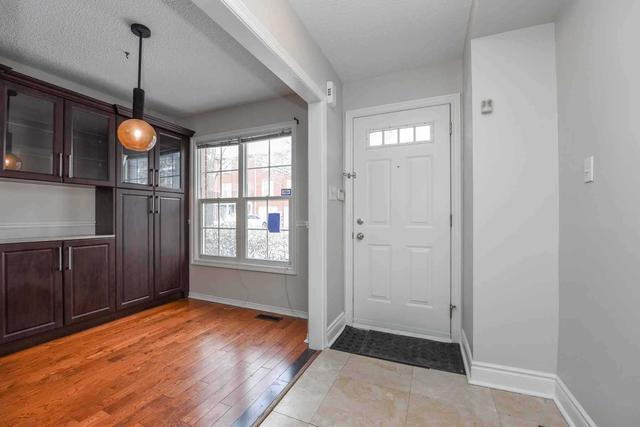 36 Stornwood Crt, Townhouse with 2 bedrooms, 4 bathrooms and 2 parking in Brampton ON | Image 23