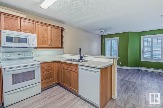 120 - 9730 174 St Nw, Condo with 2 bedrooms, 2 bathrooms and null parking in Edmonton AB | Card Image