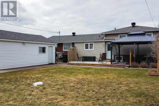 48 Princess Cres, House detached with 4 bedrooms, 2 bathrooms and null parking in Sault Ste. Marie ON | Image 42