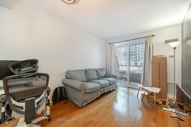 1726 - 250 Wellington St W, Condo with 1 bedrooms, 1 bathrooms and 1 parking in Toronto ON | Image 28