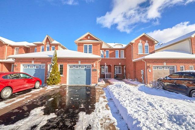 135 Pringle Dr, House attached with 3 bedrooms, 3 bathrooms and 3 parking in Barrie ON | Image 8