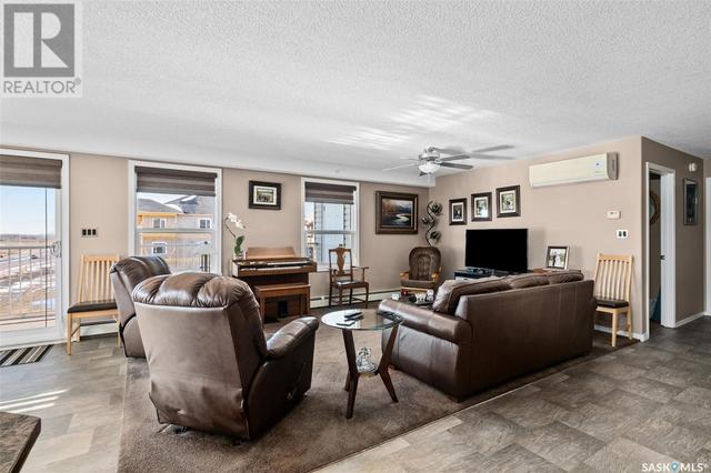 404 - 2781 Woodbridge Drive, Condo with 3 bedrooms, 2 bathrooms and null parking in Prince Albert SK | Image 14