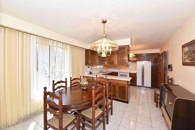 311 Maple Leaf Dr, House detached with 4 bedrooms, 4 bathrooms and 8 parking in Toronto ON | Image 37