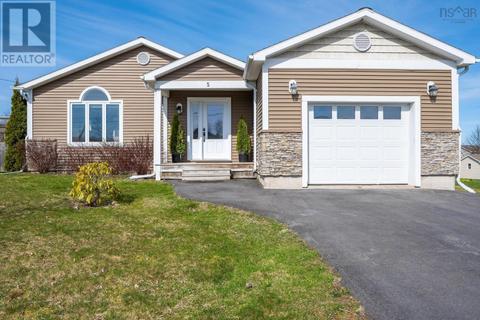 5 Tailfeather Court, North Kentville, NS, B4N0E6 | Card Image