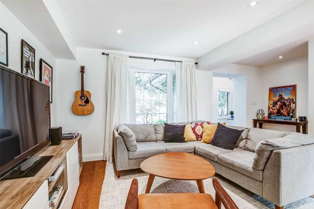 72 Gooch Ave, House semidetached with 3 bedrooms, 3 bathrooms and 2 parking in Toronto ON | Image 27