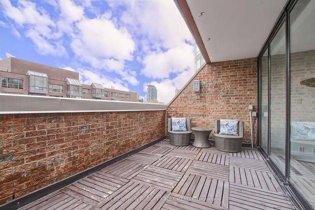 406 - 55a Avenue Rd, Condo with 2 bedrooms, 3 bathrooms and 1 parking in Toronto ON | Image 18