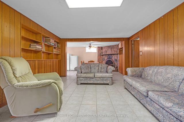 57 Wise Cres, House detached with 3 bedrooms, 2 bathrooms and 5 parking in Hamilton ON | Image 16