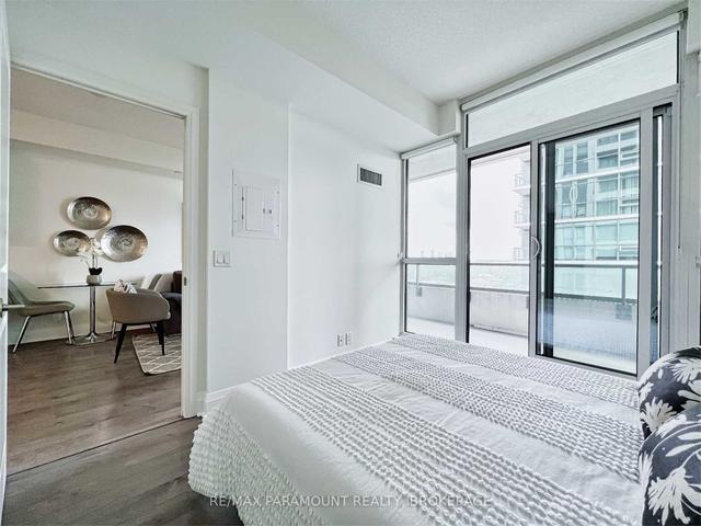 701 - 17 Zorra St, Condo with 1 bedrooms, 1 bathrooms and 0 parking in Toronto ON | Image 22