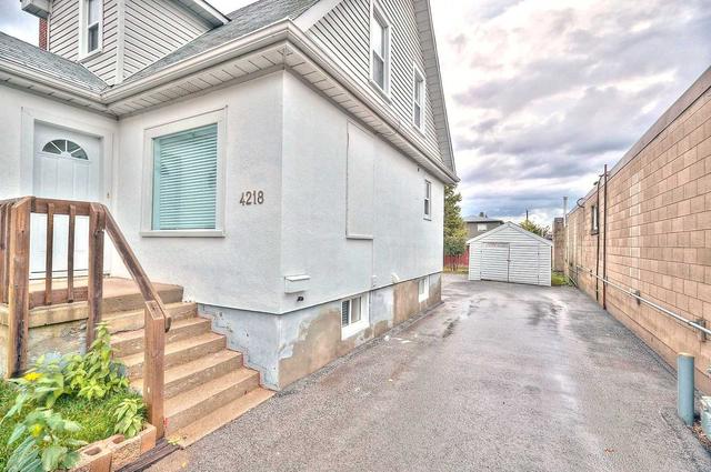 4218 Drummond Rd, House detached with 3 bedrooms, 2 bathrooms and 6 parking in Niagara Falls ON | Image 12