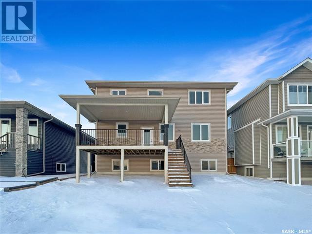 641 Douglas Drive, House detached with 4 bedrooms, 3 bathrooms and null parking in Swift Current SK | Image 1