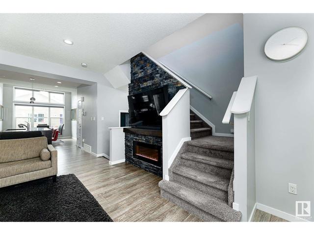 4239 Prowse Wy Sw, House detached with 3 bedrooms, 2 bathrooms and null parking in Edmonton AB | Image 4