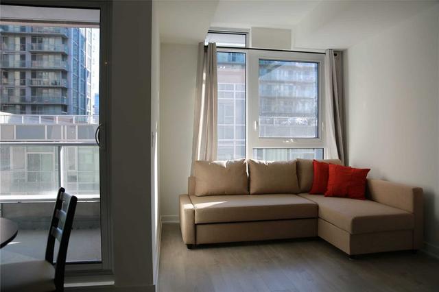 608 - 199 Richmond St, Condo with 1 bedrooms, 1 bathrooms and 0 parking in Toronto ON | Image 20