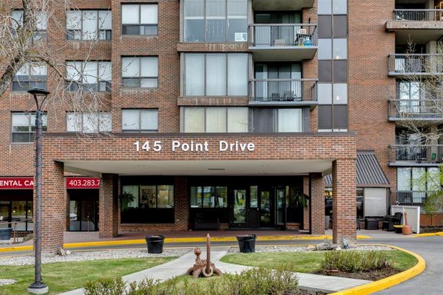 906, - 145 Point Drive Nw, Condo with 1 bedrooms, 1 bathrooms and 1 parking in Calgary AB | Card Image