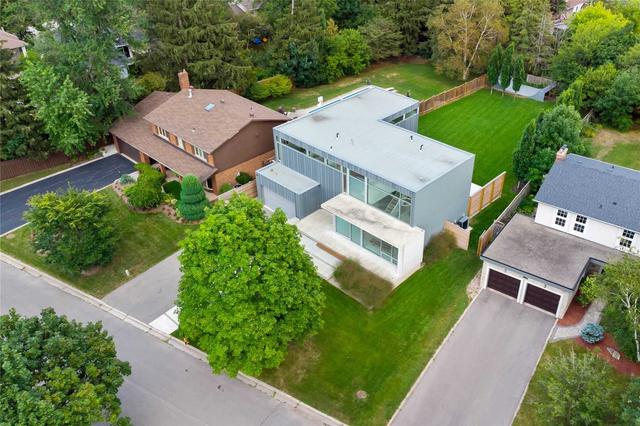1216 Willowbrook Dr, House detached with 3 bedrooms, 4 bathrooms and 6 parking in Oakville ON | Image 18