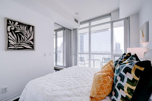 ph403 - 770 Bay St, Condo with 1 bedrooms, 1 bathrooms and 1 parking in Toronto ON | Image 14