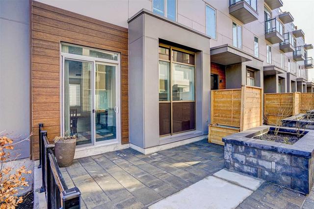 1 - 35 Dervock Cres, Townhouse with 4 bedrooms, 4 bathrooms and 2 parking in Toronto ON | Image 31