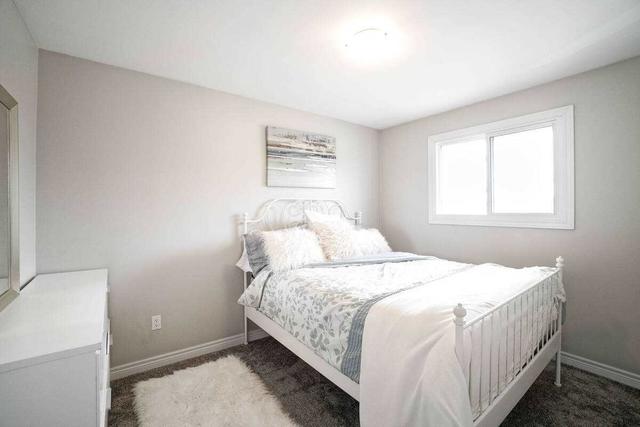 6 Dunsdon St, House detached with 3 bedrooms, 3 bathrooms and 2 parking in Brantford ON | Image 13