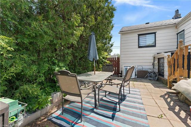 43 Normanhurst Avenue, House detached with 3 bedrooms, 1 bathrooms and 2 parking in Hamilton ON | Image 13