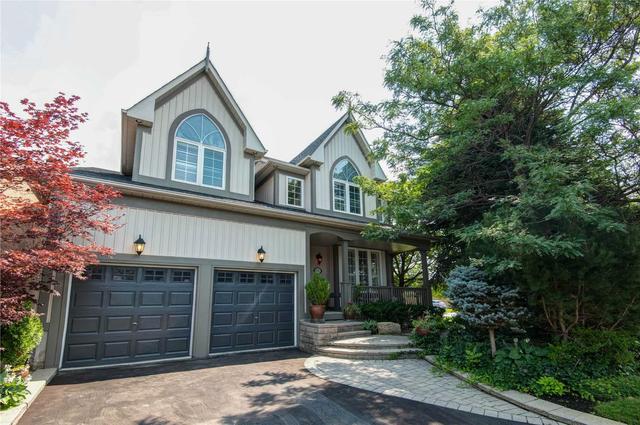 7027 Gillespie Lane, House detached with 3 bedrooms, 4 bathrooms and 6 parking in Mississauga ON | Image 1