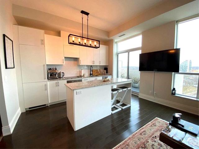 1009 - 23 Glebe Rd, Condo with 1 bedrooms, 2 bathrooms and 1 parking in Toronto ON | Image 12