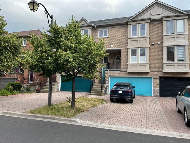 179 Leitchcroft Cres, House attached with 3 bedrooms, 4 bathrooms and 6 parking in Markham ON | Image 1