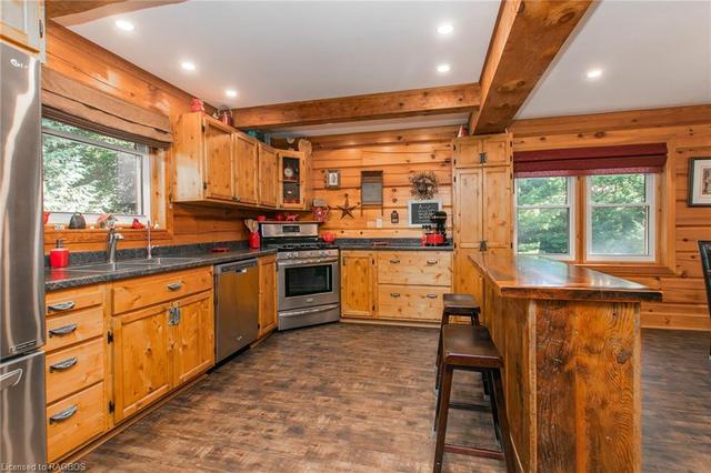 625 Mallory Beach Road, House detached with 3 bedrooms, 1 bathrooms and 6 parking in South Bruce Peninsula ON | Image 10