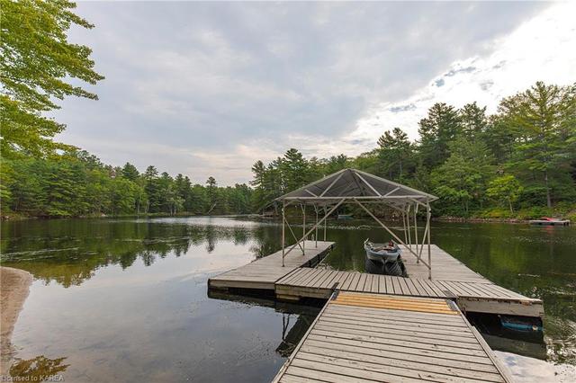 561 Bob's Lake Road, House detached with 2 bedrooms, 2 bathrooms and 14 parking in South Frontenac ON | Image 38