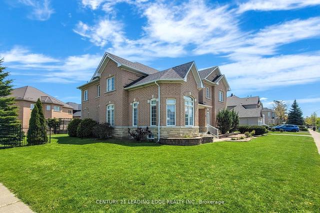 5 Lemsford Dr, House detached with 4 bedrooms, 5 bathrooms and 9 parking in Markham ON | Image 8