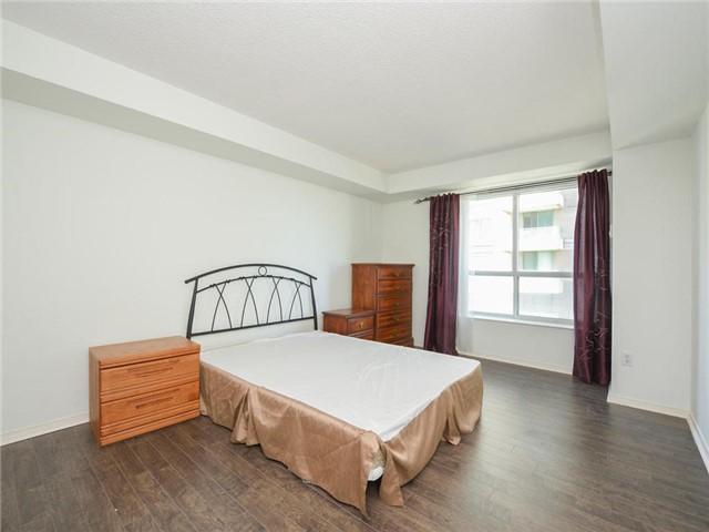 1003 - 29 Pemberton Ave, Condo with 2 bedrooms, 2 bathrooms and 1 parking in Toronto ON | Image 8