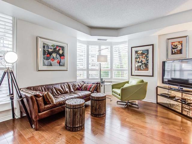 212 - 300 Balliol St, Condo with 2 bedrooms, 2 bathrooms and 1 parking in Toronto ON | Image 23