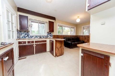 80 Main St, House detached with 5 bedrooms, 2 bathrooms and 3 parking in Markham ON | Image 5