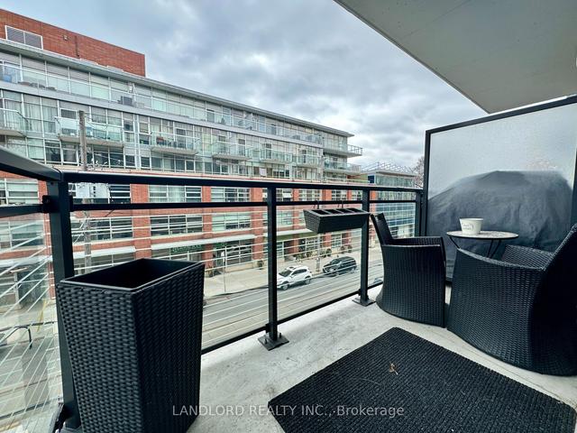304 - 630 Kingston Rd, Condo with 2 bedrooms, 2 bathrooms and 1 parking in Toronto ON | Image 4