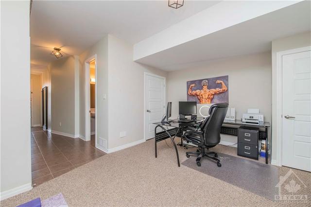104 Lionel Private, Townhouse with 2 bedrooms, 3 bathrooms and 3 parking in Ottawa ON | Image 5