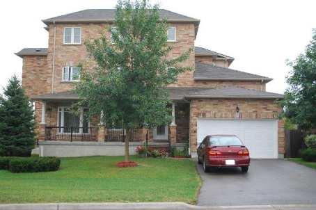 3223 Parkerhill Rd, Townhouse with 3 bedrooms, 4 bathrooms and 4 parking in Mississauga ON | Image 1