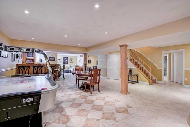 445 Mccaffrey Rd, House detached with 4 bedrooms, 5 bathrooms and 9 parking in Newmarket ON | Image 19