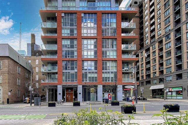 3002 - 126 Simcoe St, Condo with 1 bedrooms, 1 bathrooms and 0 parking in Toronto ON | Image 12