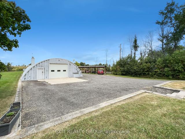 953 Airport Pkwy, House detached with 2 bedrooms, 3 bathrooms and 20 parking in Belleville ON | Image 30