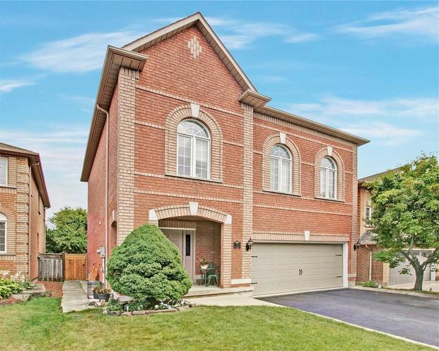 15 Gatesbury Crt, House detached with 3 bedrooms, 3 bathrooms and 6 parking in Hamilton ON | Image 23