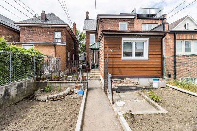 447 Symington Ave, House semidetached with 4 bedrooms, 2 bathrooms and 3 parking in Toronto ON | Image 32