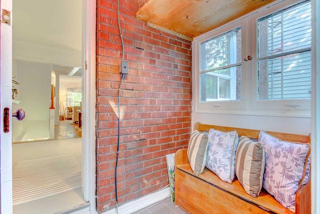 130 Harvie Ave, House semidetached with 3 bedrooms, 1 bathrooms and 1 parking in Toronto ON | Image 5