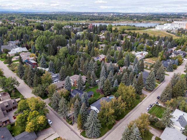 83 Eagle Ridge Drive Sw, House detached with 4 bedrooms, 3 bathrooms and 4 parking in Calgary AB | Image 39
