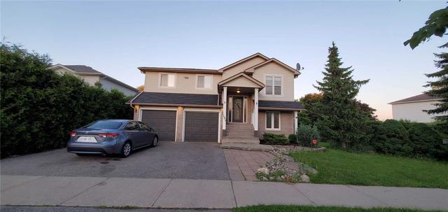 795 Grandview St N, House detached with 3 bedrooms, 2 bathrooms and 7 parking in Oshawa ON | Card Image