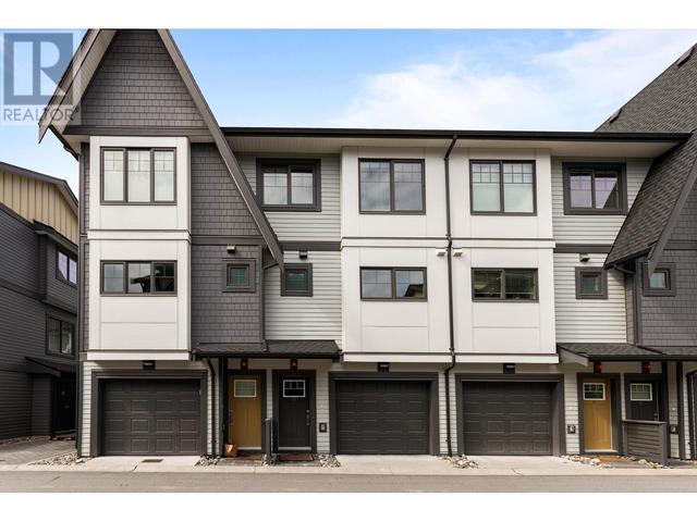 80 - 19451 Sutton Avenue, House attached with 3 bedrooms, 3 bathrooms and 2 parking in Pitt Meadows BC | Image 2