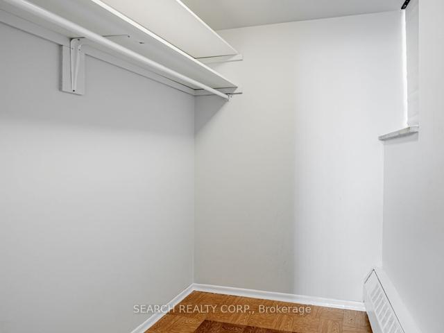 2006 - 330 Dixon Rd, Condo with 2 bedrooms, 1 bathrooms and 1 parking in Toronto ON | Image 14