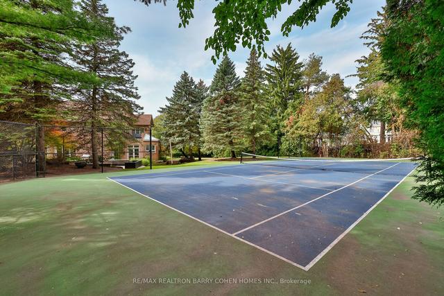 3 Hyde Park Circ, House detached with 4 bedrooms, 9 bathrooms and 9 parking in Toronto ON | Image 31
